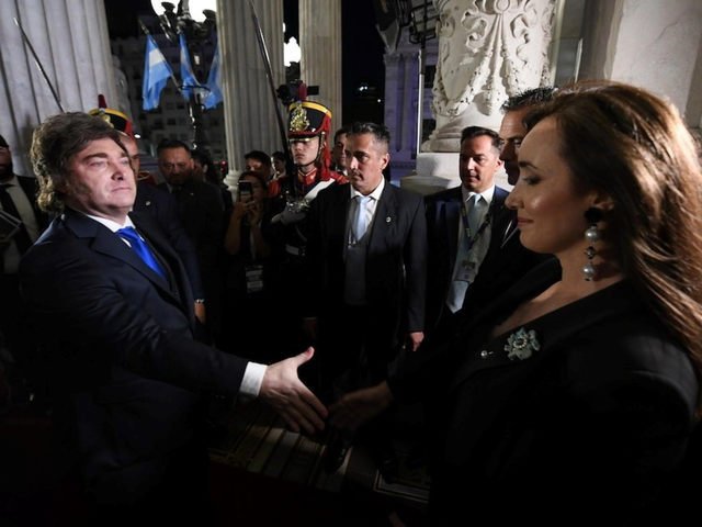 Villarruel contraataca: le contestó a Milei, le pegó a Petri y dice que la quieren hacer renunciar