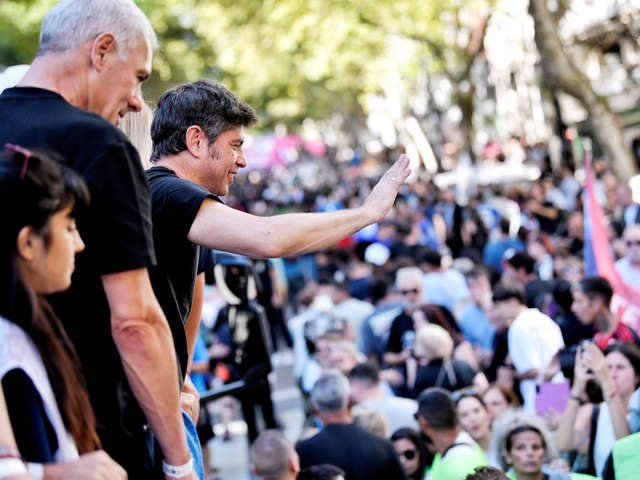 Quiénes marcharon a la Plaza de Mayo a 50 años del golpe militar