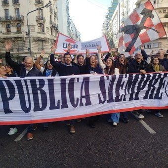 Tras el fallo de la Corte, en el Gobierno dicen que cumplirán con los pagos de "becas y salarios" a las universidades, pero no con la ley completa