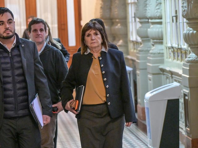 Desplante en la Casa Rosada: Patricia Bullrich no va a la reunión con Adorni