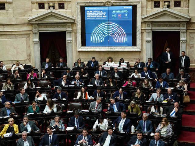 Uno por uno, cómo votaron en general los diputados la reforma de la ley de DNU, que ahora vuelve al Senado