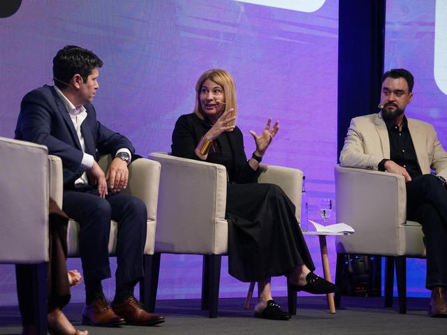 “Vamos a empezar a caminar al lado de robots y no tenemos el marco legal”: los desafíos que plantea la inteligencia artificial con cuerpo en la Argentina