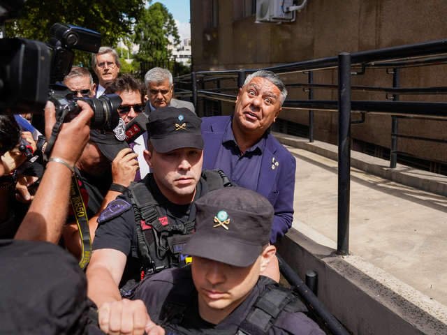 La Cámara ratificó la prohibición de salida del país de Chiqui Tapia y de Toviggino