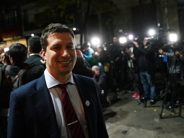 Como María Eugenia Vidal, ahora un legislador porteño busca trabajo en LinkedIn: “Tanto en lo público como en lo privado”