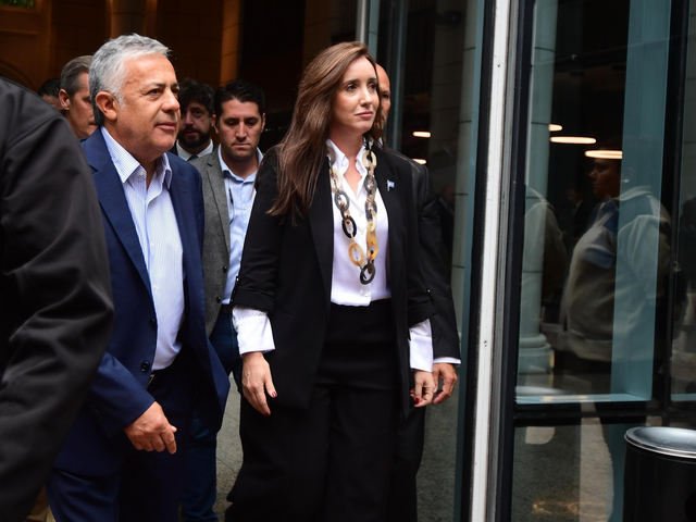 Victoria Villarruel viajó con agenda propia a la Vendimia y Cornejo la recibió incómodo