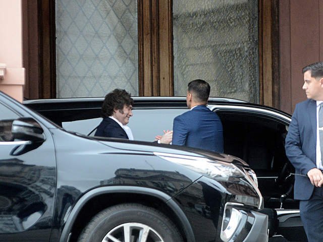 “Dato no relato”: Javier Milei celebró la baja de la pobreza durante el segundo semestre de 2025