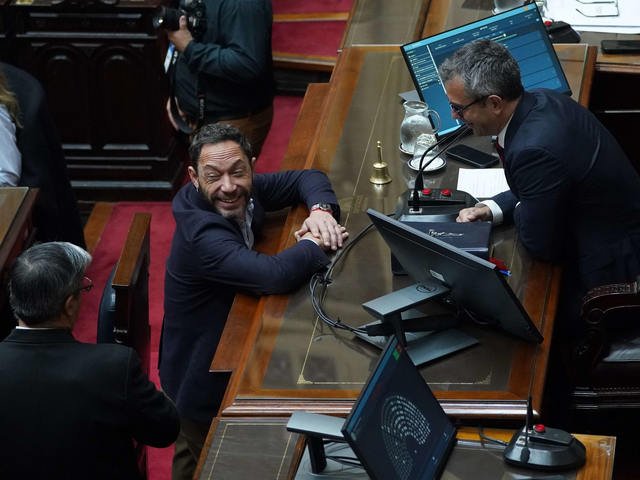 Diputados: sin UP la oposición pidió una sesión especial para apurar el tratamiento de una interpelación a Manuel Adorni