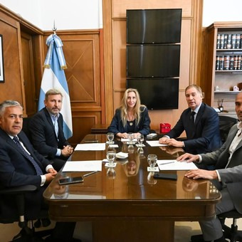 No están los votos para eliminar las PASO y Karina Milei pidió más presión sobre los aliados