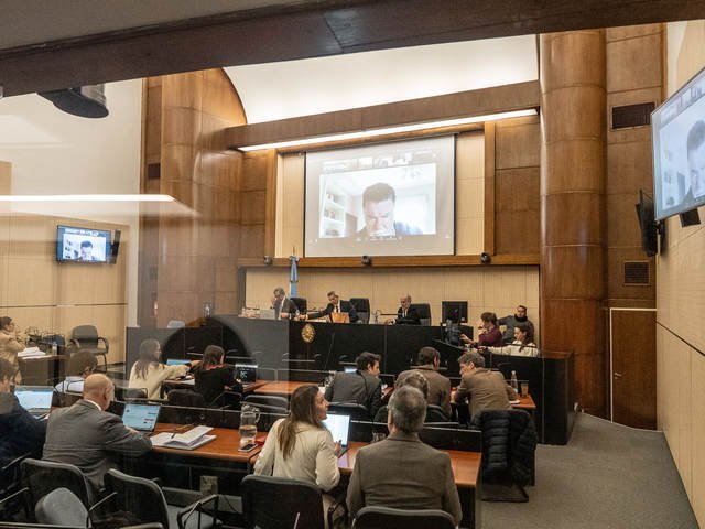 Se demora más el juicio de los Cuadernos: en mayo solo declararon 7 testigos y tenían que hacerlo 43