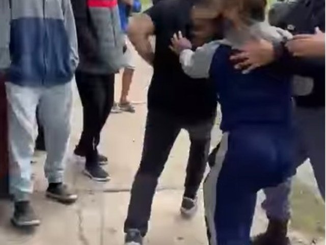 Un nuevo enfrentamiento entre oficialistas y opositores opacó la jornada electoral en Formosa