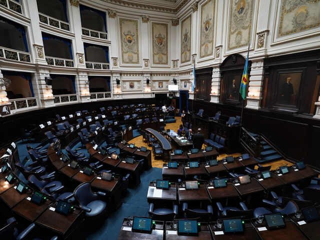 Parálisis en la Legislatura bonaerense: en seis meses el Senado nunca sesionó y Diputados sólo se reunió una vez