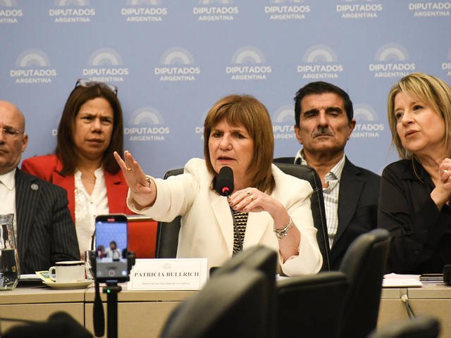Bullrich trató de “institución retrógrada” a la AFA y dijo que desde el Senado investigará su transparencia
