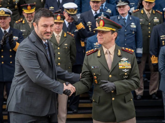 Luis Petri defendió la designación de Presti: “A los kirchneristas les gustaba poner Montoneros; a nosotros, militares”