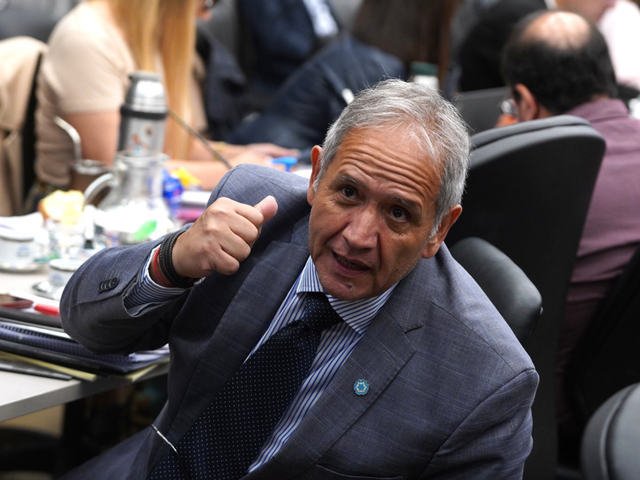 El kirchnerismo cierra filas contra la reforma laboral y advierte: “Son unos delincuentes si votan esto, es un mamarracho jurídico”