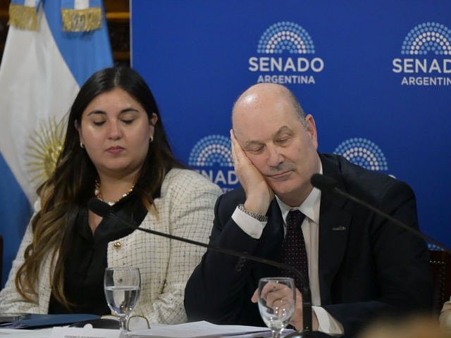 Sturzenegger defendió en el Senado los cambios a la ley de Sociedades: “Hay que atraer empresas como Apple”