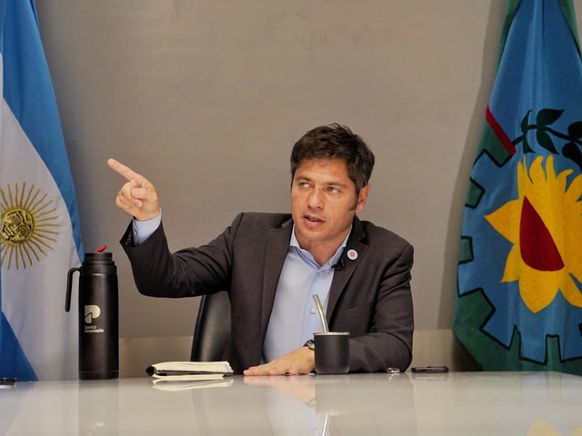 Triple crimen de Florencio Varela: Kicillof habló de “narcofemicidio”, reveló que hay seis prófugos y le exigió una mesa nacional a Milei