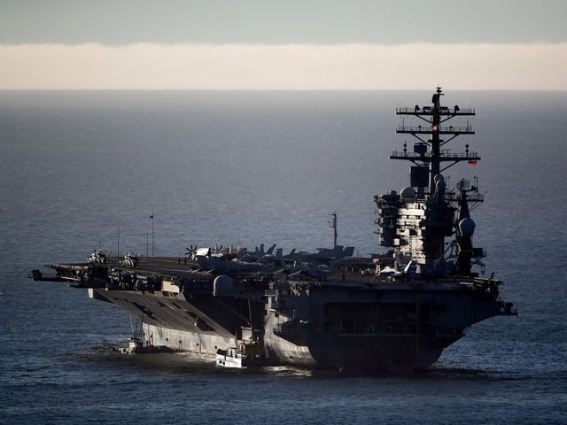 Milei profundiza su alianza militar con Estados Unidos e Israel: portaaviones,  ejercicios militares y compra de fusiles