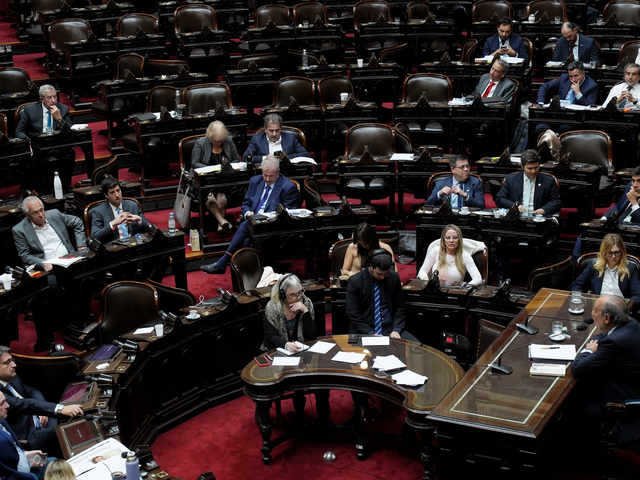 DNU de la SIDE: sin guiños de la Justicia, la oposición busca los votos para rechazarlo en Diputados