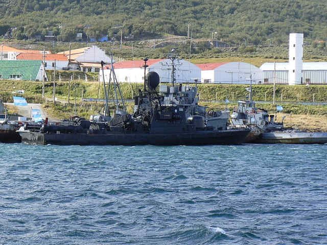 El Gobierno avanza en la venta de tierras estratégicas de la Armada en Ushuaia