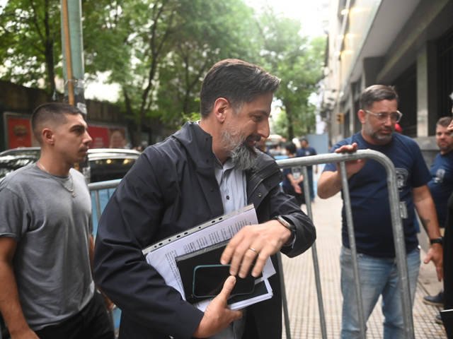 Salario docente: la oposición impulsa una ley para declarar la emergencia y sumar hasta $119 mil por cargo