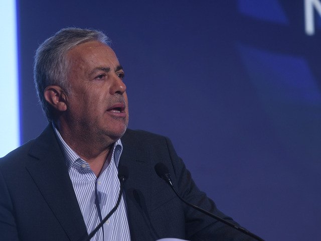 Cornejo destacó el crecimiento del empleo privado en Mendoza con una cifra negativa y abrió la polémica en redes