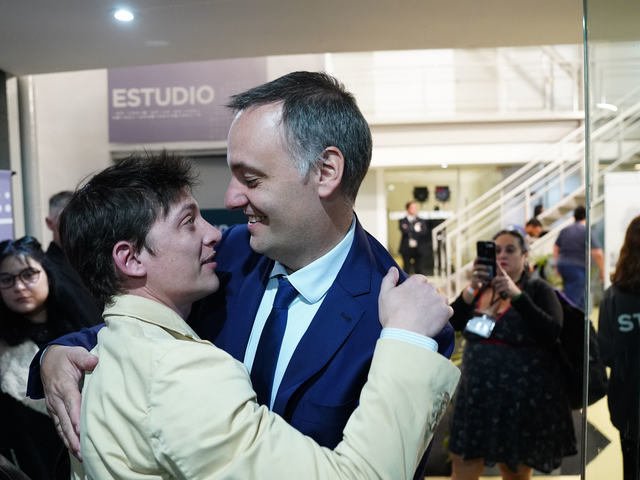 Adorni dará mañana una conferencia de prensa mientras el Gobierno define cómo avanzar con los cambios en la SIDE