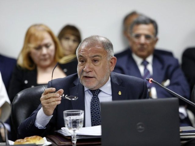 Luis Juez dejó el PRO pero seguirá como aliado del Gobierno