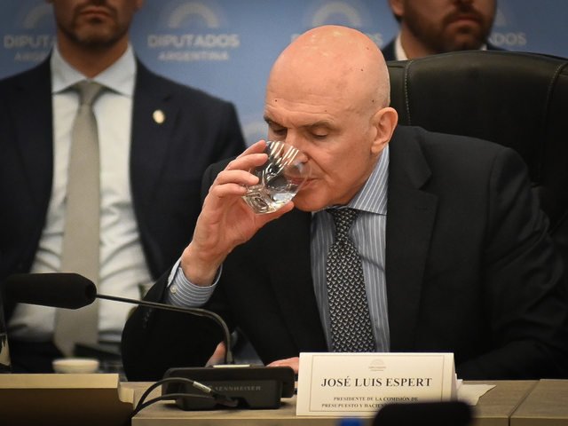 Una anécdota de Longobardi destapó más vínculos de Espert con Fred Machado, y una exjefa de prensa reveló detalles sobre reuniones y un viaje a EE.UU.