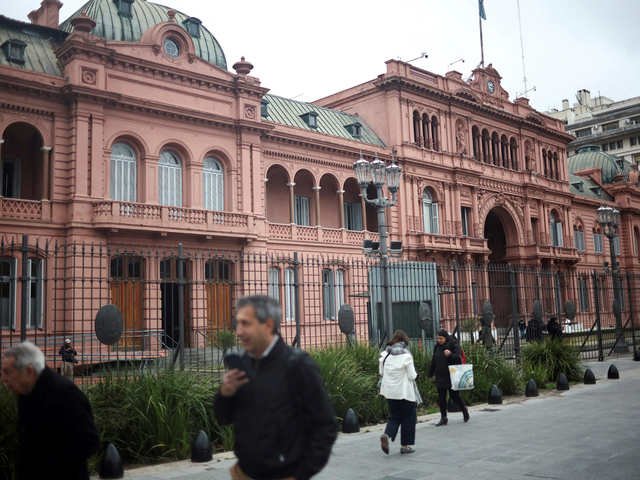 El controvertido video de la Casa Rosada por el 12 de octubre que habla de América como “un mundo sumido en la barbarie”