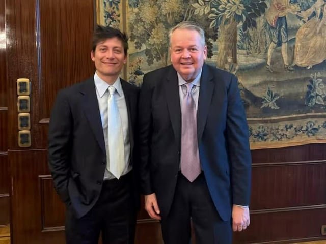 Santiago Caputo se pelea con más ministros y Milei confirmó que lo nombrará en un lugar central del Gabinete