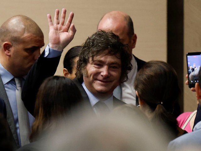 Se define la sucesión de Manuel Adorni: tres nombres para el mismo lugar y nueva conversación entre Karina Milei y Patricia Bullrich