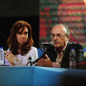 Leopoldo Moreau usa la comisión de Inteligencia para buscar la impunidad de Cristina Kirchner y sus aliados