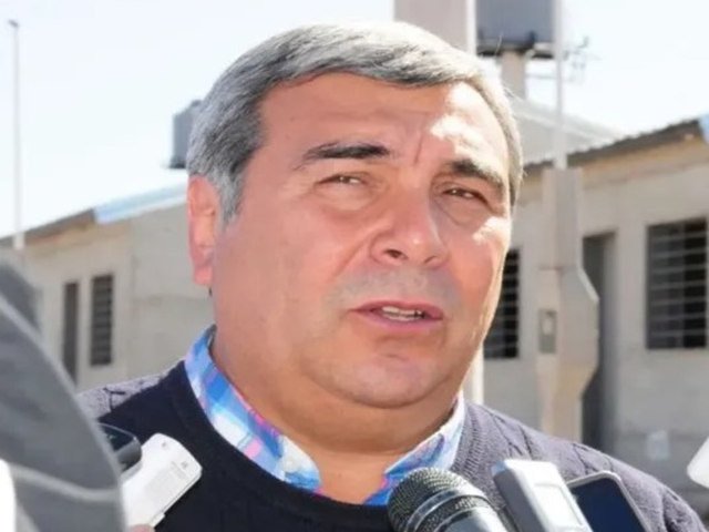 Echaron a un histórico dirigente del Movimiento Popular Neuquino: el gobernador lo acusó de “noqui” y frenaron su jubilación