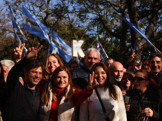 La interna se coló en la caravana a la casa de Cristina: a último momento Kicillof y los intendentes de su sector no confirman si irán