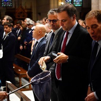 La grieta se metió en la misa de homenaje al Papa Francisco: faltó Villarruel, y Adorni y Kicillof ni se saludaron