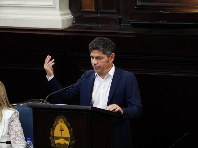 Kicillof atacó duro a Milei, dijo que el país está en recesión y le hizo un guiño a los empresarios