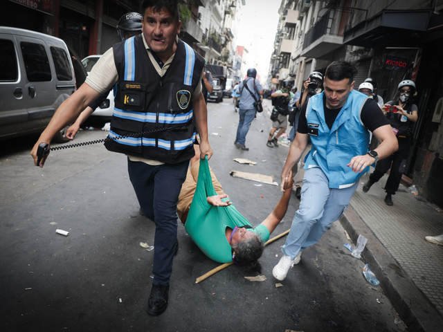 La mayoría de los detenidos en Congreso son militantes de Grabois: cerca del diputado K hablaron de “un accionar violento”