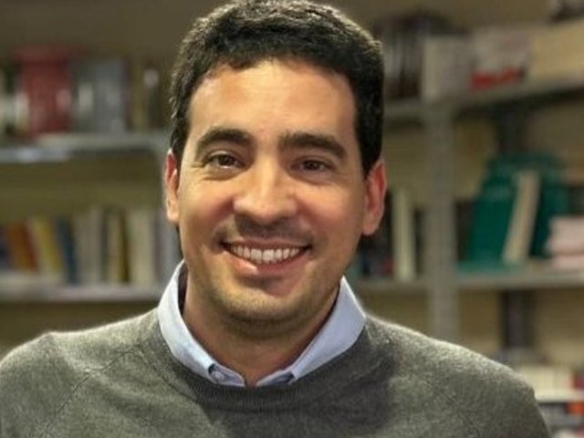 Tras reunirse con Milei, Adorni anunció que Adrián Ravier lo reemplazará como vocero presidencial