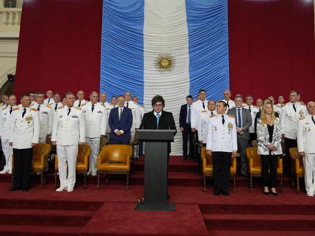Javier Milei en el Colegio Militar: “Tenemos que recomponer el crecimiento económico para aumentar la capacidad de nuestras Fuerzas Armadas”