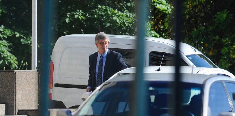 Demoras, desviación en la investigación y retención de elementos clave: el detalle de la denuncia de diputados contra el fiscal del caso $LIBRA