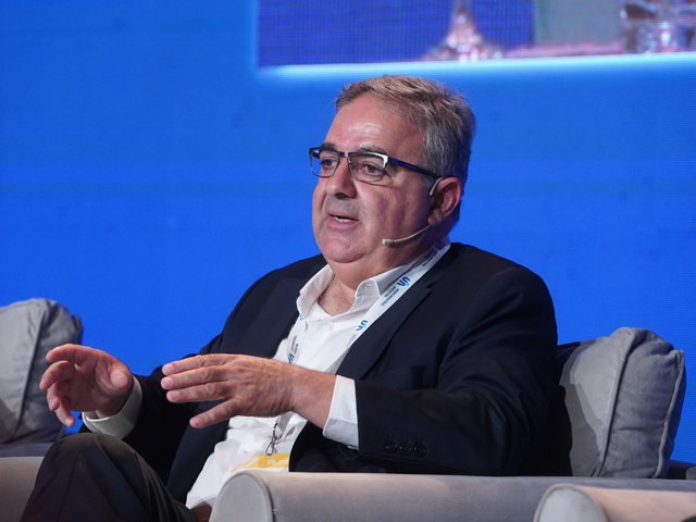 Entre presiones cruzadas, Raúl Jalil define si rompe con el bloque de Unión por la Patria en Diputados