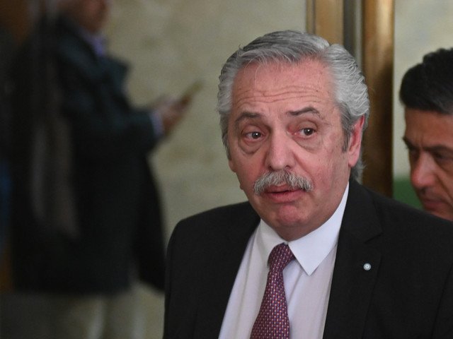 Ahora Alberto Fernández dice que el video con Tamara Pettinato y el “decime algo lindo” eran para Ernesto Tenembaum