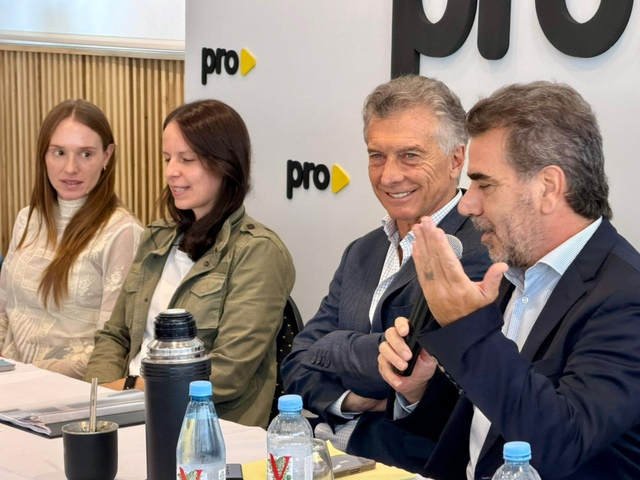 Pese al caso  Adorni y las críticas de Macri, el PRO apuesta a un acuerdo electoral con La Libertad Avanza en las dos Buenos Aires