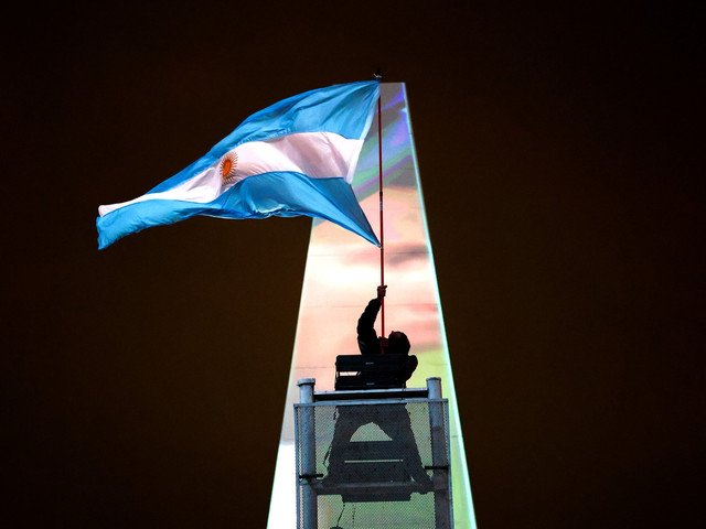 El Gobierno le hará hoy un recibimiento de honor a la Selección, pero no habría ni festejo ni feriado