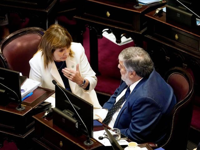 Bullrich acordó con el peronismo para desbloquear las comisiones en el Senado y Diputados conformará 18 esta semana