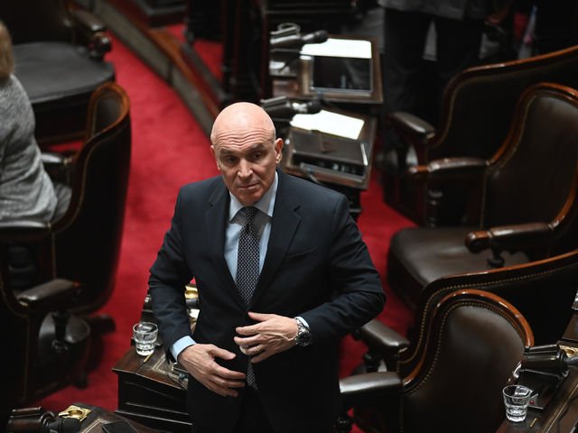 El kirchnerismo presiona para sacar a Espert del debate por la ley de Presupuesto: lo acusa de tener vínculo con un narco