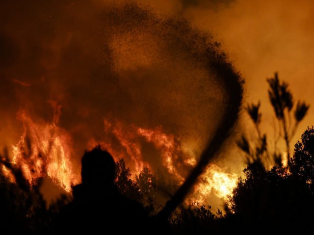 El Gobierno amplió la emergencia ígnea e incorporó a Santa Cruz a las provincias afectadas por el fuego