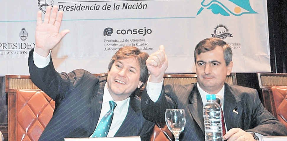 Procesaron a otros dos funcionarios de Cristina Kirchner por violentar una asamblea de Papel Prensa