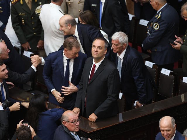 Manuel Adorni justificó las reacciones de Milei contra el kirchnerismo en el Congreso: “El Presidente se siente en su derecho a responder como le parezca”