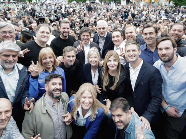 Los intendentes que responden a Axel Kicillof salen a cruzar a Cristina Kirchner: “La decisión de desdoblar las elecciones fue acertada”